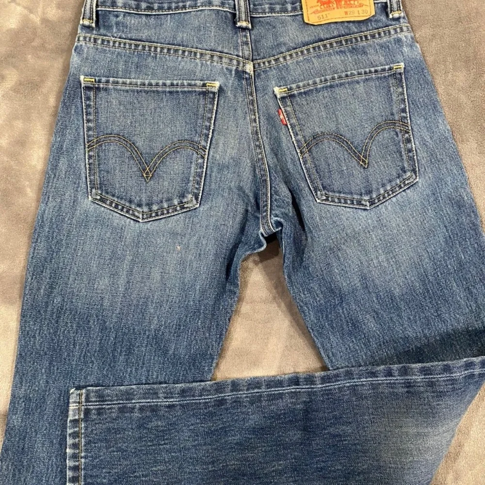 Levis Denim Jeans 29x30 - Picture 1 of 5